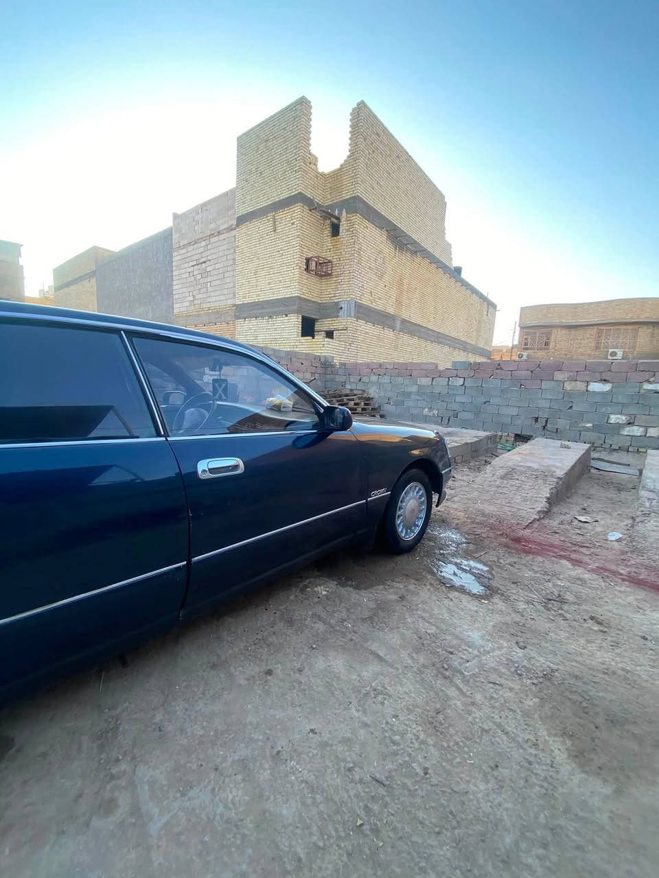 سلام عليكم سياره بطه منفصل مديل 94للبيع مستعجل مكينه كير حداديه اماميه خلفيه جديده تخم تاير خير من الله سياره مكفوله من الضربه والكص والنقل جثه سياره كفاله عامه من سياره جاهزه الخير دواخل جديد بطائن كشنات جدد سياره كلش حلوه رقم بابل نكليزي سنويه ما صاقطه جام كهربائي كله شغاله اربعتهم شغالات سياره كلش حلوه وبل عافيه عل ياخذها وعلي كلش حلوه وحله من البل صوره ومن فصل مو متصل سياره اصفاحهً موس شرط السعر 51وبيها مجال الشراي مكان كربلاء رقم الهاتف ***********
