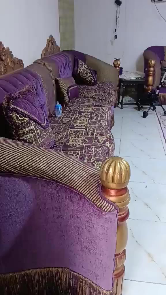 قنفات للبيع كلمن وسعره مكانهن بصره الشراي يجي خاص ويدلل


**إذا كنت صاحب هذا الإعلان وتريد حذفه لأي سبب، رجاءا أرسل رسالة إلى الدعم الفني**