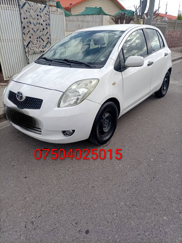 یارس مۆدیل 2008 سپی بەفری بەبێ کاڵبونەوە بێ تەزرە چوار پارچەی بۆیاغە بێ داخیلی  پێش و پشتی کەپسە بێ ئێرباگ ڕەقەم نوێ 79 معامەلە *********** أربيل, العراق
