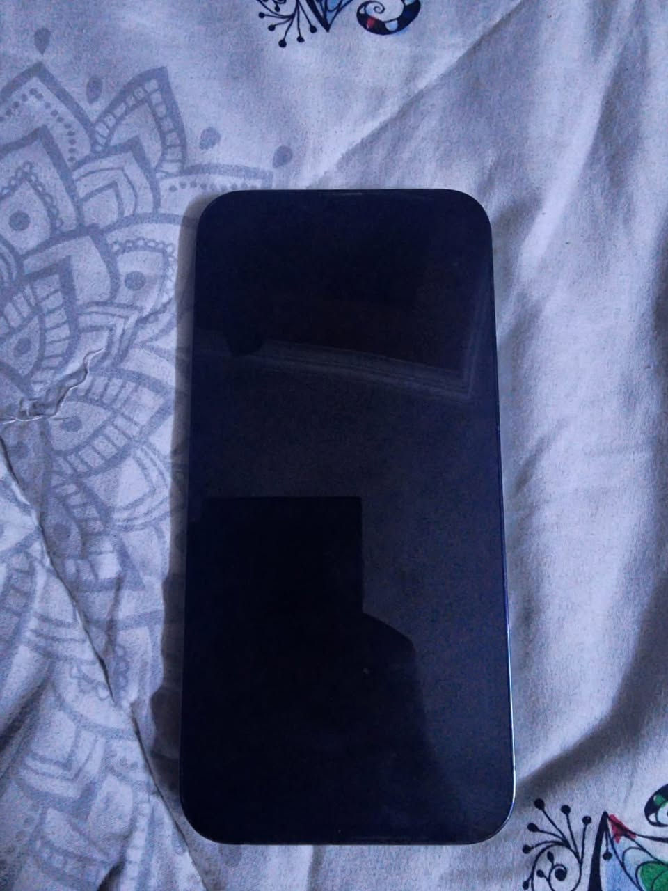 ايفون 13 برو ماكس الجهاز اكتف مبدل ضهر بطاريه 100 ذاكره 256 ويا كارتونه واتساب ***********
