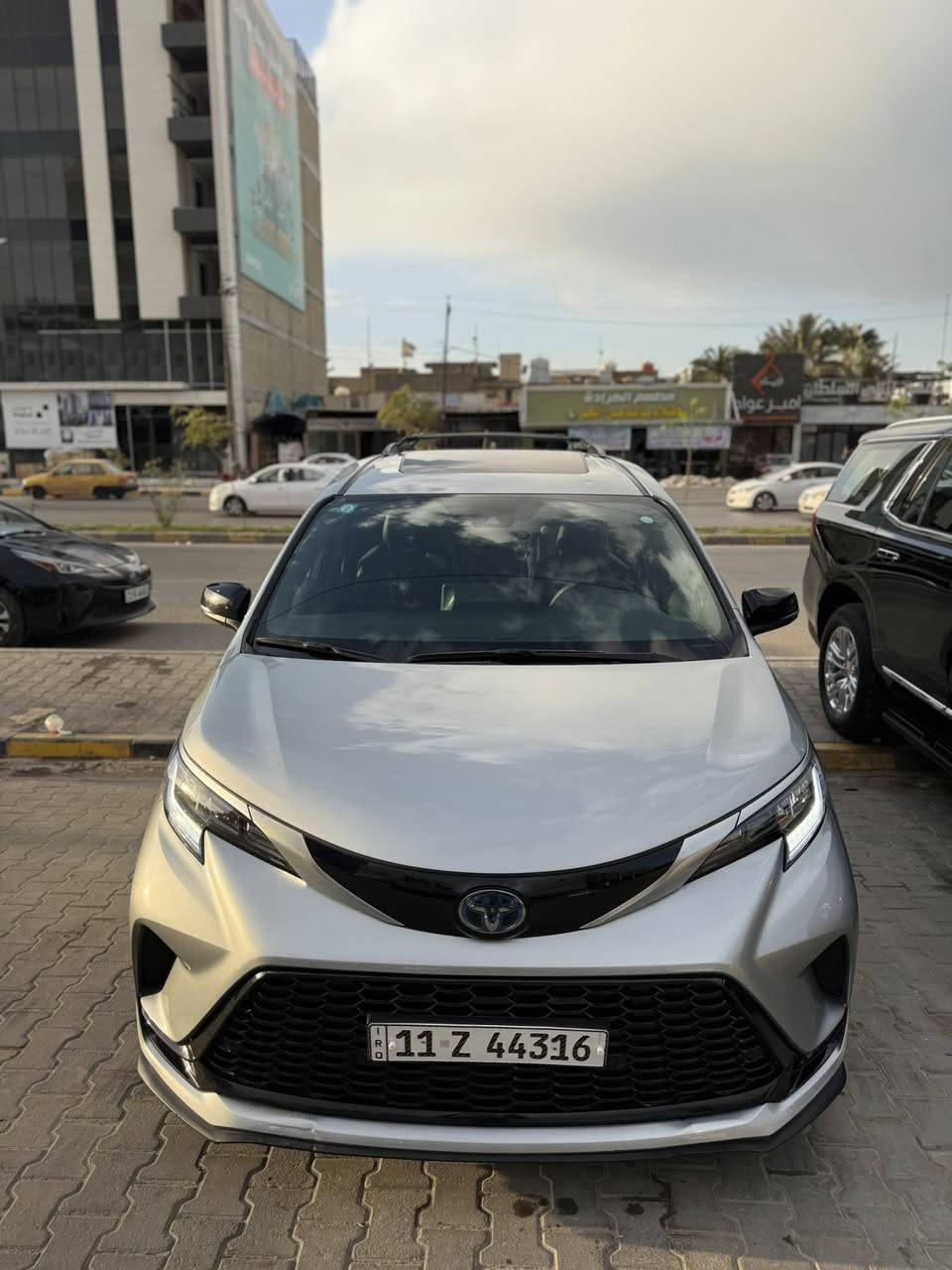 ياالله
السلام عليكم تيوتا سينا 2023  xse شبيه بلاتينيوم  هايبرد وارد امريكي

                  حجم المكينه :2500  هايبرد

        المسافه المقطوعه :   28 الف 

الضرر   : باب سلايت مبدل ومصبوغ  
          

                           الايرباك : برده فقط

موصفاتها

1.فتحه 

2. شاشه 

3. فتحه 

4.كشنات جلد 

5.بصمه 

6. بصمة ابواب

7.كشنات كهرباء 

8. هيترات بالكشنات

9. بيبان كهرباء 

10. رادارات 360

11. كشافات

12. لايتات لد 

13. بكلايت لد 

14. ثلاث قطع تبريد

15. هند بريك بصمه

16.كشنات خلفيه vip

17.شاشه وسطيه

18.حساسات خلفي امامي

19.شحن وايرليس

20. تبريد بالكشنات

21.كامره خلفيه

22.اشاير بالمري

23.مري الجانبيه تصير تعتيم 

24. مري شفط

فول مواصفات 1/1 جاهزه مرقم بغداد 
( بسمي ) 👍🏻

تفاصيل اكثر هذا رقمي *********** تحياتي 

مكاني  النجف الاشرف
