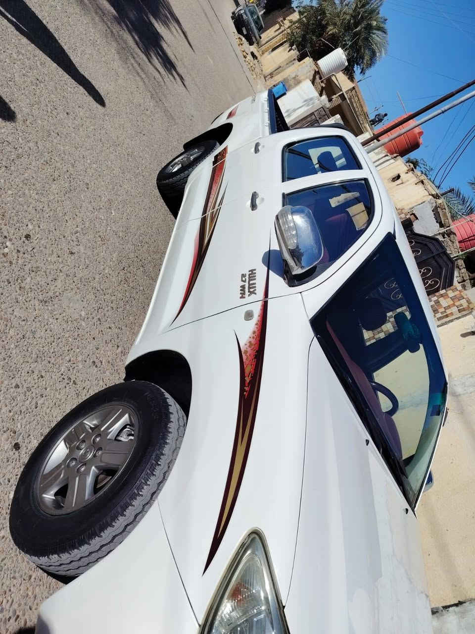 سلام عليكم للبيع فلاونزة 2009سياره جديده كفاله رقم ذي قار سنويه 31 رقم انكليزي بسم جاري ماكاني بلعماره ***********
