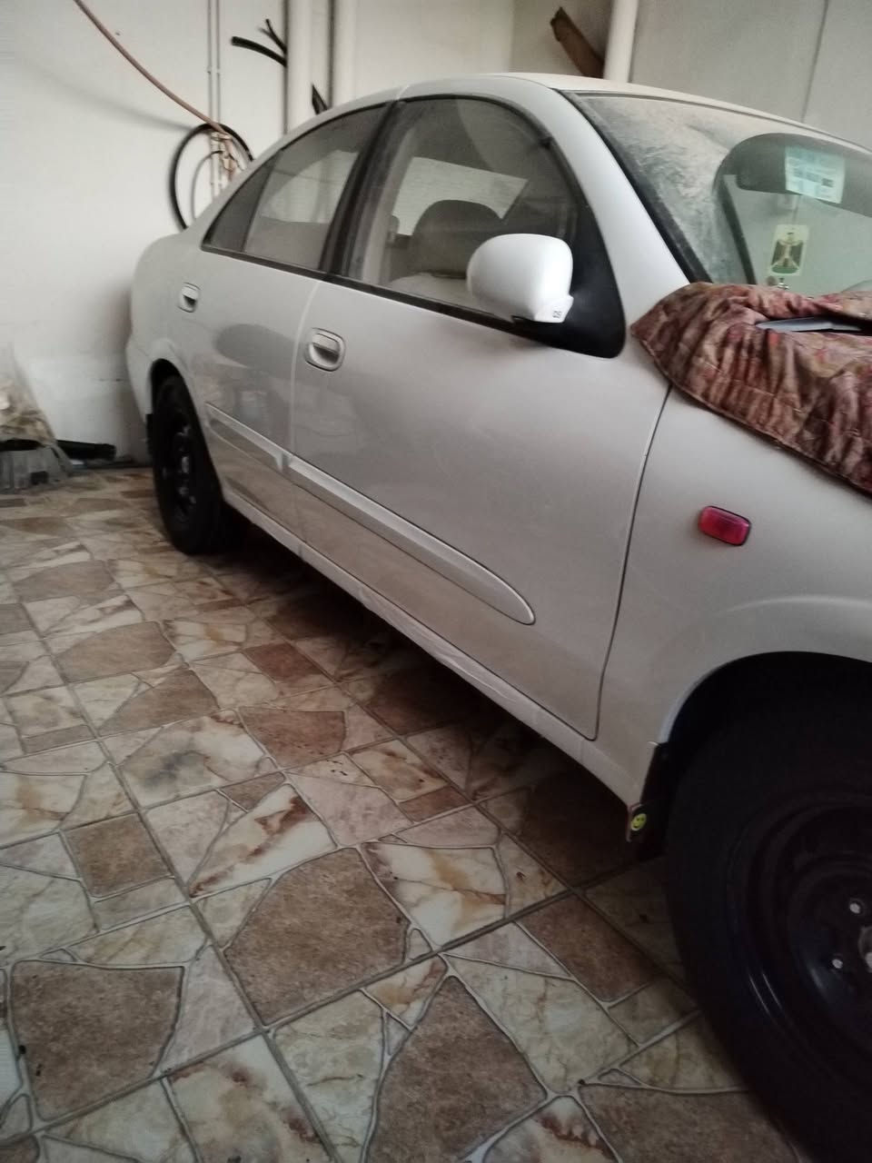 سياره صني كوري موديل ٢٠١١موسفات فول فول رقم سليماني لون ابيض مكفول وكفاله عامه رقم موبايلي *********** مكان كركوك
