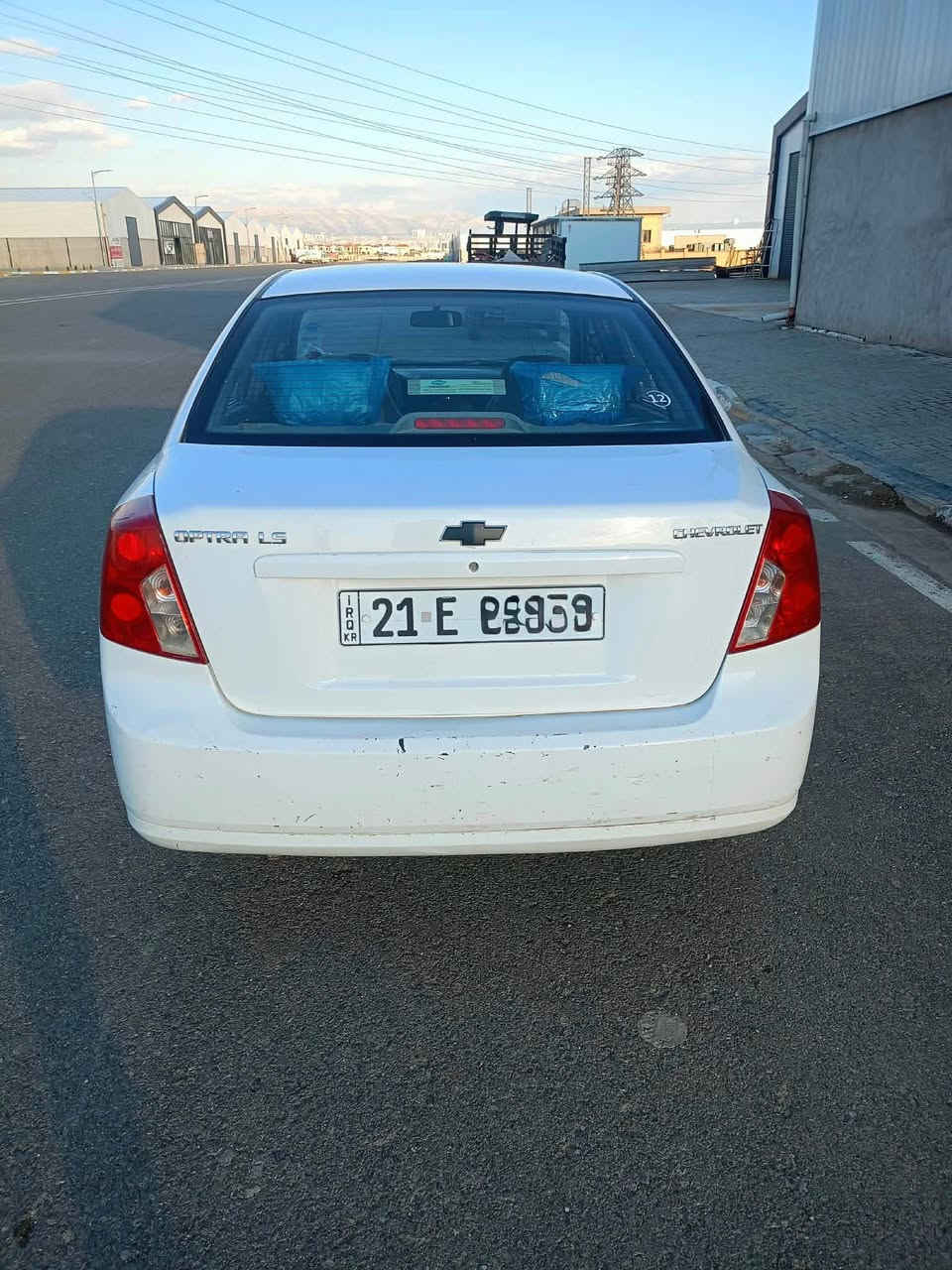 ئۆپترا 2012
سەنەوی و ڕەقەمی تازەیە
یەک پارچە بۆیاخ بێ ناوگرتن
سۆنەریم داناوە  گێڕی عادی
گێڕ و مەکینەی بەشەرت 
سلێمانی / 0771 735 4596 السليمانية, العراق
