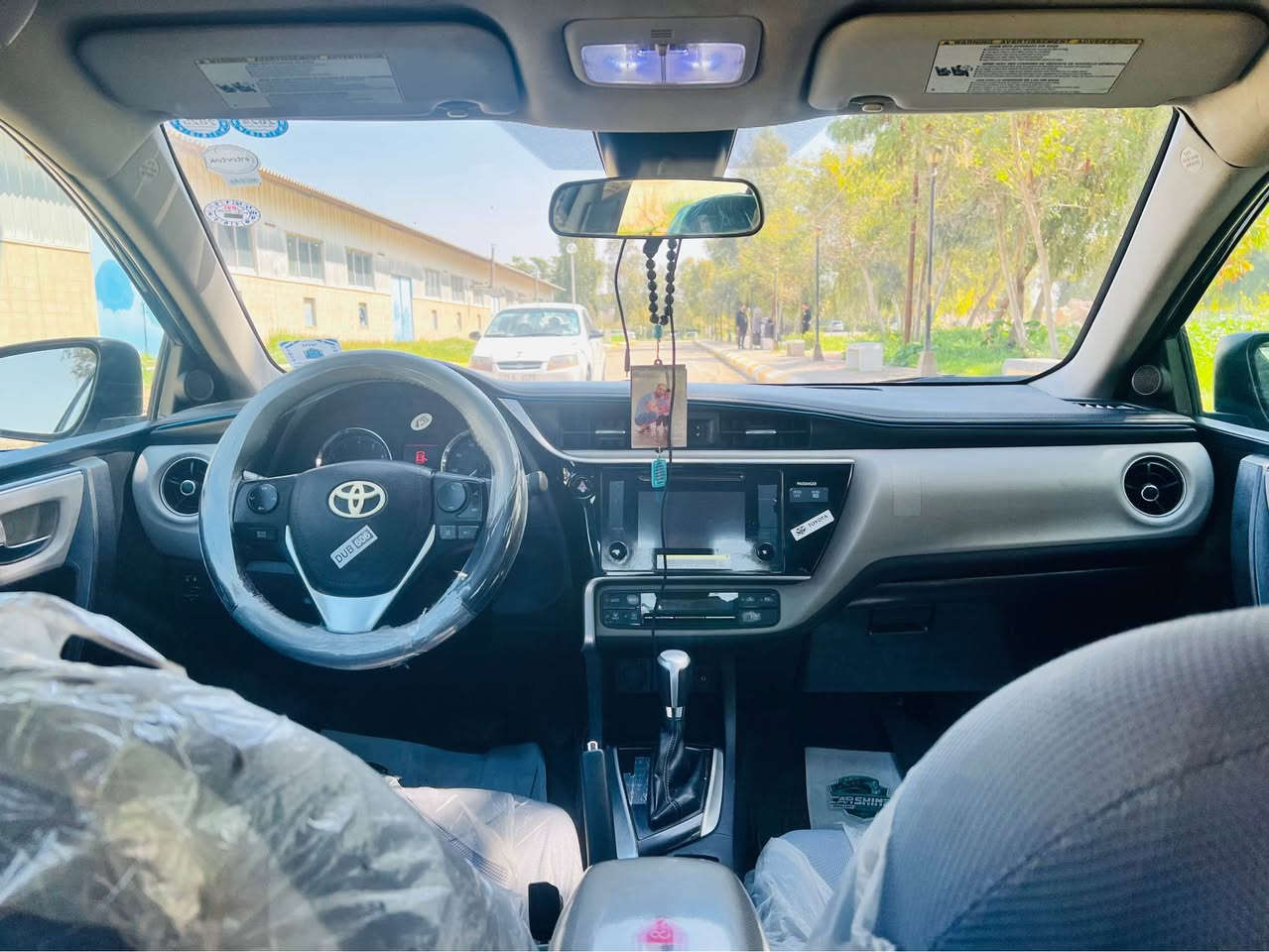 تويوتا كورلا موديل 2017 مواصفات LE 
ضرر بونيد وجاملغ بدون دواخل 
كير محرك كهربائيات تبريد صدر حجر صالنصة رادار كلة بالشرط . 
سيارة باسمي رقم سليمانية دولي سنوية ل2029 تريد وكالة تريد تحويل 
سعر 130$ وبيهة مجال
مكاني كركوك رقم موبايل *********** كركوك, العراق
