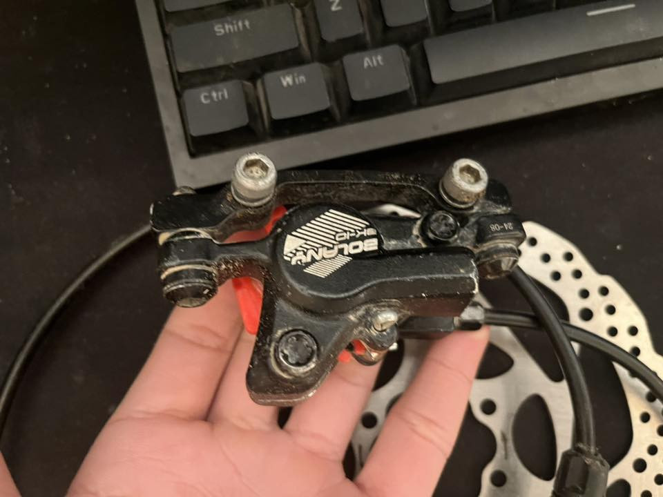 سستم بريكات هايدرولك للبيع
ماركة BOLANY BK-10
سستم يجي كامل 
يدات بريك 
فحمات 
دهن 
فلنجات 
بس جيب وركب  
كامل كله ب30 وبي مجال بسيط 
توصيل متوفر 
تواصل واتساب او ماسنجر 
***********
