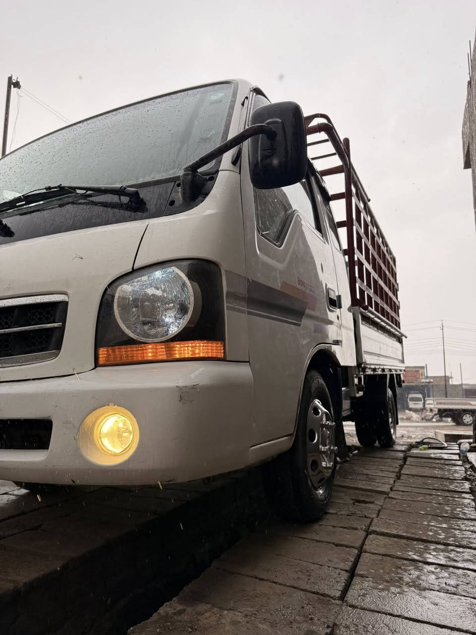 كيا فنتيرة ام عيون كهربائيات كاملة رقم بغداد مكفولة كير و مكينة و شاصي منضومة تبريد عوزهة بس كمبريسر 
موديل 2000

السعر 85 
للستفسار ***********
