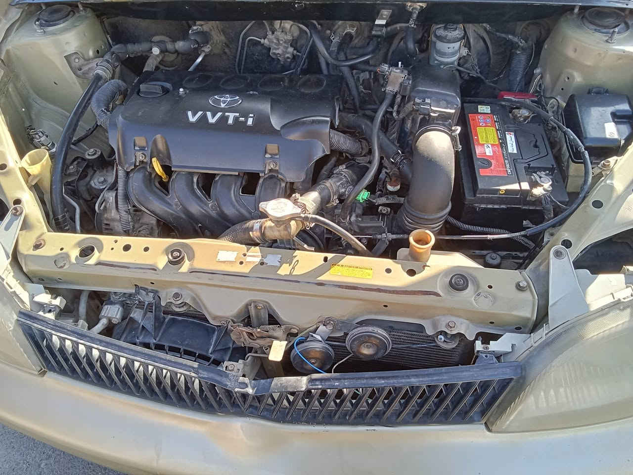 السلام عليكم تيوتا ايكو موديل 2003 اوتوماتيك محرك 1500 تبريد رقم ديالى مشروع وطني سنوية جديدة  باسم والدي بيه ملاحضات بسيطه مكاني بغداد زيونة لسعر 47 وبيه مجال بسيط للشراي هاتف ***********
