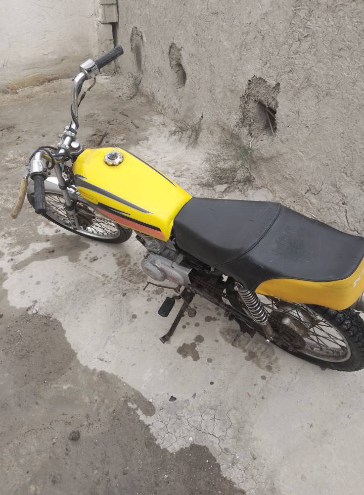 السلام عليكم دراجه ايرانيه للبيع موديل 2022 لاتصال على الرقم ***********
