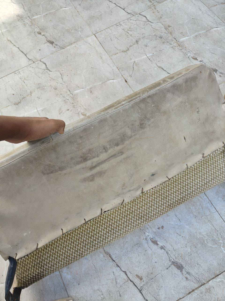 كشنات ليلة علوي خلفيه 

جوه السوك بلاش

اخو الجديد نضافتهن 85

جديدات لون بيجي وماروني 

سعر الزوج 35قفل

وبكلايتات جهت اليمنه فقط

سعر ثنيناتهن 15قفل 

مكان نجف كوفه

الرقم ***********
