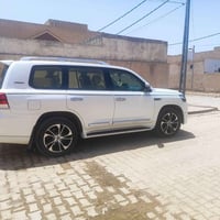 لاندكروز GXR • ٢٠٢١ • ٩٥ ألف كم