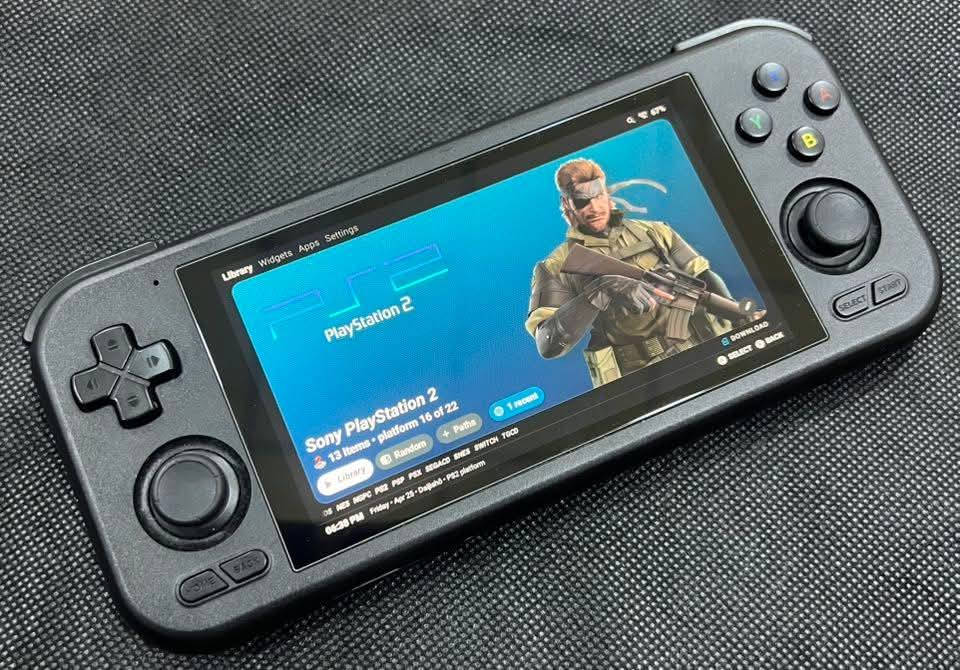 Retroid Pocket 4 pro

من أروع وأفضل الاجهزة اليشغل أقوى محاكيات,

ذاكرة 128 مع رام 128 أصلي سانديسك Switch

أهم محاكيات متوفرة بالجهاز (Nintendo Switch,PlayStation2,PlayStation1.Psp,3ds,ds nintendo,dreamcast,game cuby,game boy color,game boy advance,game boy,sega game cear,sega genesis,Taguar,Lynx,sega master system,super nintendo,nintendo nes,sega saturn,sega cd,pc  engine,Neogeo 
pocket,nintendo 64,virtual Boy)

CPU: 4*A78@2.6GHz 4*A55@2.0 GHz
GPU: G77 MC9@836MHz
RAM: 8GB LPDDR4x
Storage: 128GB UFS 3.1 + TF Card Slot
OS: Android 13

السعر: 180 الف


**إذا كنت صاحب هذا الإعلان وتريد حذفه لأي سبب، رجاءا أرسل رسالة إلى الدعم الفني**