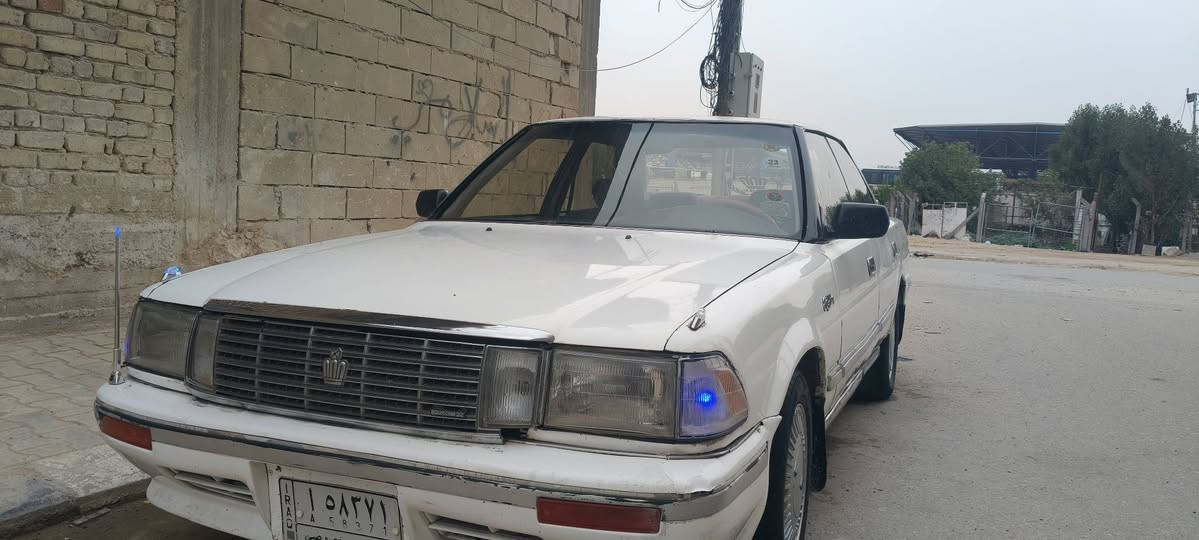 السلام عليكم هرتوب للبيع مديل 1991
مكينة 2ونص ديلكو 
سياره جاهزه 
مكفولة من كصه ونقل جثه والعيب الشرعي 
رقم نجف مداور شوكت ما يعجبك 
سياره احله من الصوره مال جناي 
***********
مكاني مشخاب السعر 
39
وبيها مجال
