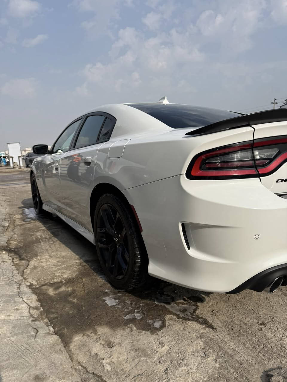 للبيع جارجر RT موديل 2019 مرمزه 23  حادث جاملق و بنيد مواصفات كشنات حضن تبريد تدفأه كشن ميمري خزن نظام سبورت بلشاشه رادار نقطه عمياء ستيرن شفتات فتحه حساس خلفي سماعات باين دشبول جلد خياط ستيرن تدفأه 
عنوان البصره 
رقم الهاتف: ***********
