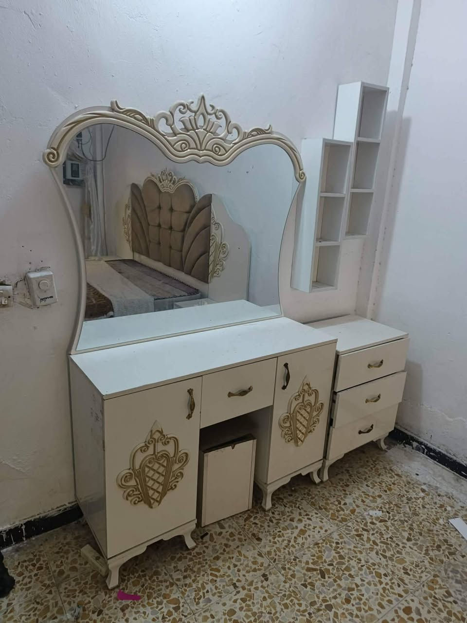 غرفة نوم للبيع سعر 300مكان جسر ديالى


**إذا كنت صاحب هذا الإعلان وتريد حذفه لأي سبب، رجاءا أرسل رسالة إلى الدعم الفني**