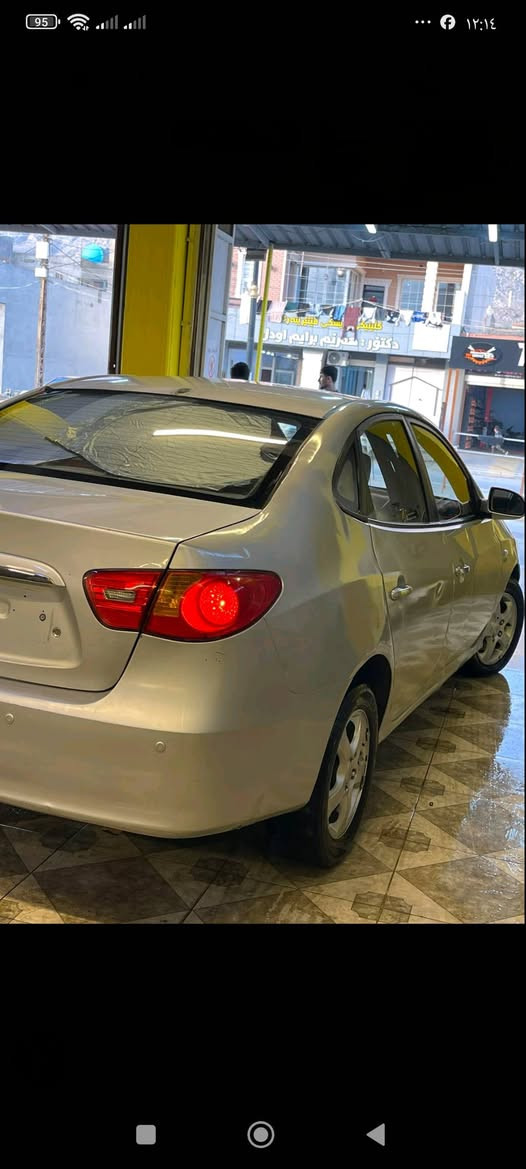 بەناوی خوای گەورە.
ئاڤانتی مۆدێل 2008گێرومەکینە بەشەرت
مەکینەگچکەی دکشن بەرزە
کامل مەسروف کراوە 
ABSبەسراوە
جامی هه ڵ گیراوە
برێکی بەسراوە
تەبریدلەمسە
شاشەیە
ئاوێنەشەفتە
حاسەیە
کەڤەرگۆراونیە
سەخفی چاڵوشەپۆلی نیە بێ بۆیاخە
47گەڵامەحامەلەیەکی برایانە
***********
شوێن رانیە
