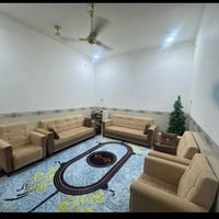 بيت ٢٠٠م • غرفتين وصالة • خلف الملعب القديم