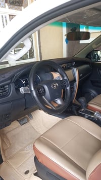 فورتشنر • ٤×٤ • ١٠٠٠٠ كم