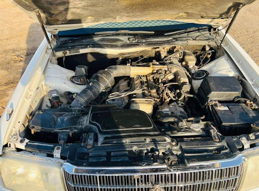 السلام عليكم ورحمة الله وبركاته  راس الثور باسمي مديل ٩٦ سياره جديده نضيفه مكفوله من الكص ونقل جثه حداديه جديده ميه بل ميه مكينه وكير جدد سياره رقم بصره انكليزي سياره جاهزه مابيه اي نقص ومكانها بصره سفوان السعر 115وبيها مجال بصيط للاستفسار *********** Singapore
