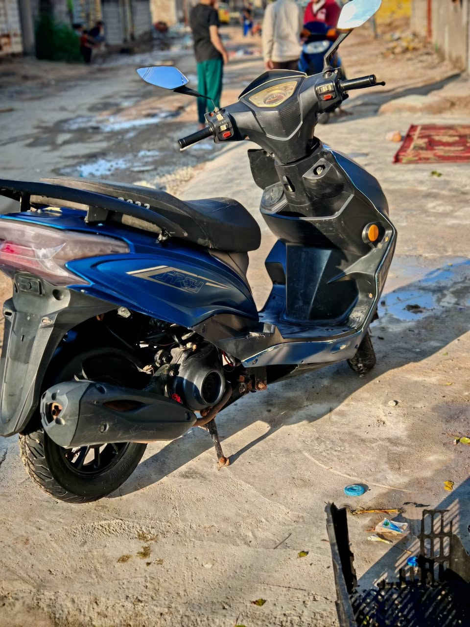 تراجه سكنس لبيع بسعر 350 بيهة مجال كوت حي حكيم الستفساراتصل ***********
