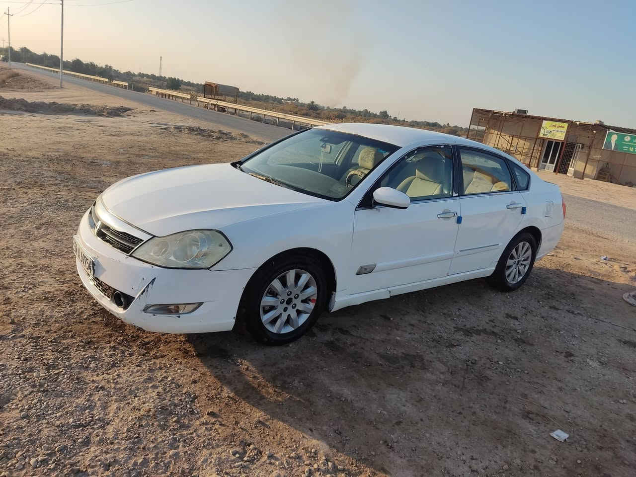 سلام عليكم رينو سافران ٢٠٠٩ بأسمي سنويه جديده 
السعر ٨٧ وبيها مجال
سونار وي الصور 
مكان السياره السماوه 
***********
