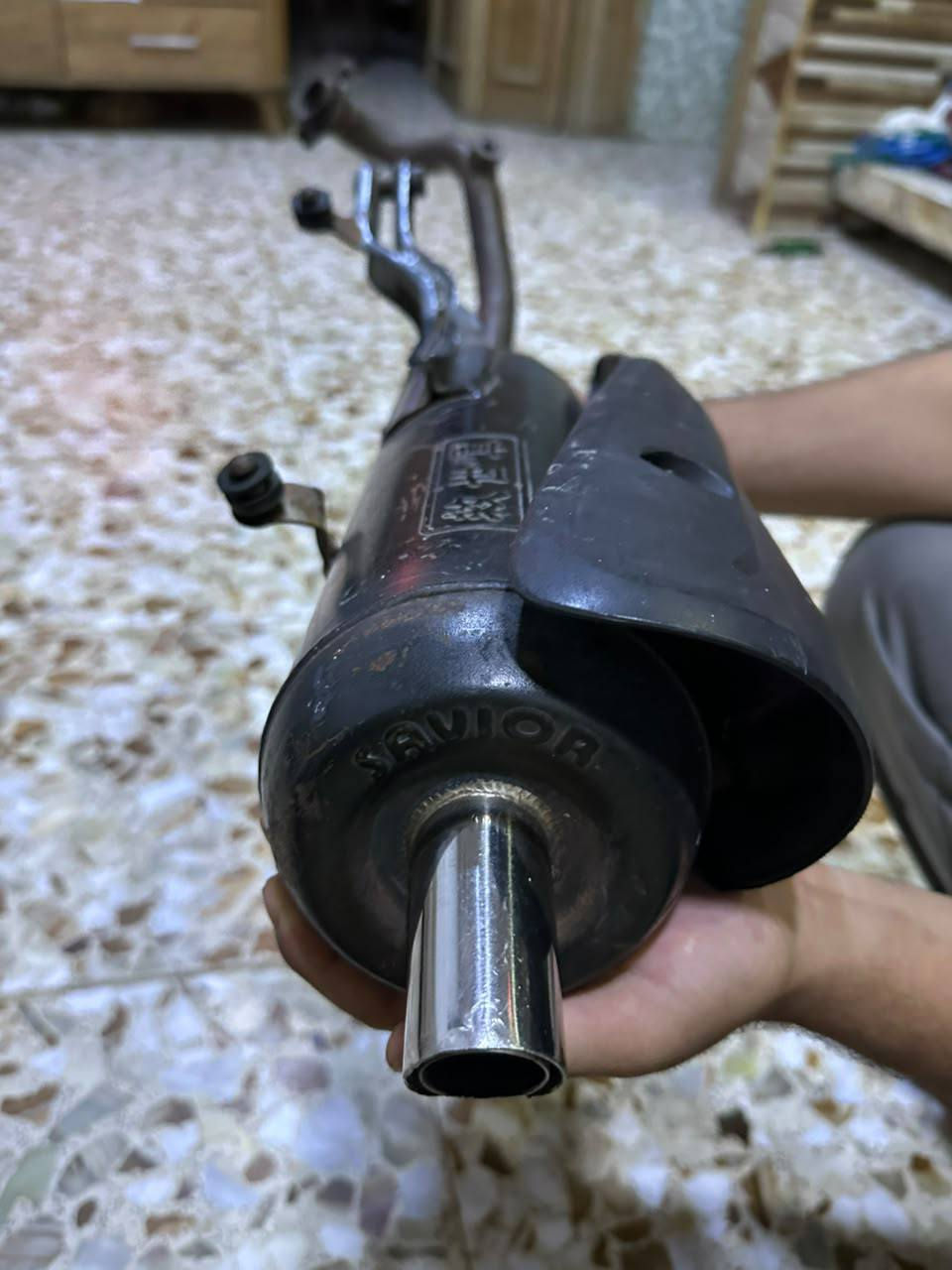 السلام عليكم غراض ماكس للبيع صارنصه صجميه قطرت لحيم مابيه دبل بوشه مختمه سعره ب70
صارنصه FM ب10
البكلايك ولبجم ولعداد وكفر الامامي كلهن ب30 
ولويل مفطور شي بصيط سعره 20
للاستفسار ‏‪***********‬‏
