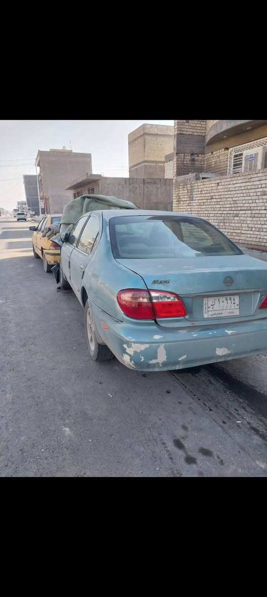 السلام عليكم نيسان مكسيما 2003سنويه بأسمي كير ومحرك جدد مال حاوية تعرضت الحادث ابيعها على وضعها مثل ما موضح بالصور عنوان بغداد مجمع الزهور للاستفسار *********** واتساب السعر ٢٤
