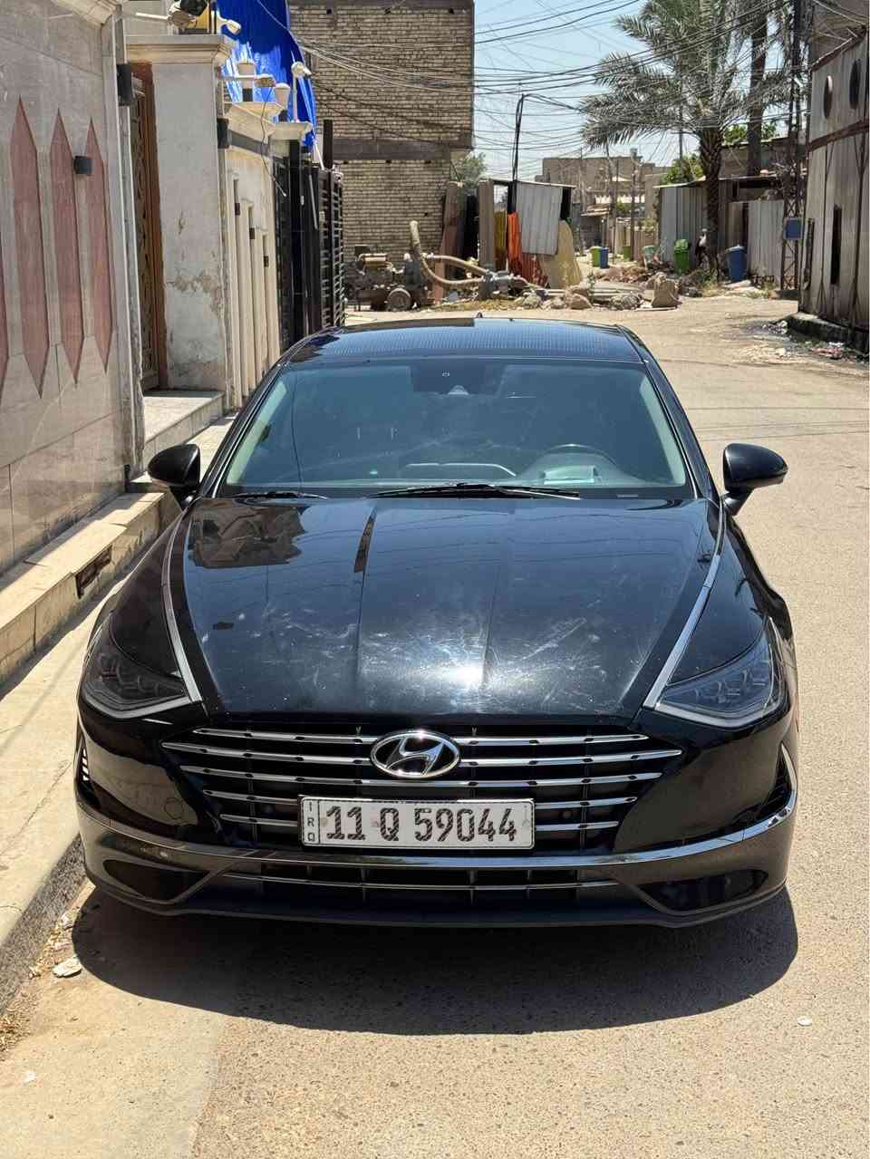 كاميرات 360 
رادارات 360 
تحديد مسار 
قيادة شبه الية 
تدفئة تبريد كشنات 
تدفئة ستيرن 
قماره خلية طاقة شمسية 
شحن واير ليس 
تتقدم وترجع بالبصمة 
داتا شو 
بعد بيها هواي مواصفات 
حادثها بنيد وخشم الجاملغ جها السايق والجاملغ الخلفي بيها رصعات بسيطة بالباب العكس السائق 
ماشية 111الف كم 
*********** بغداد, العراق
