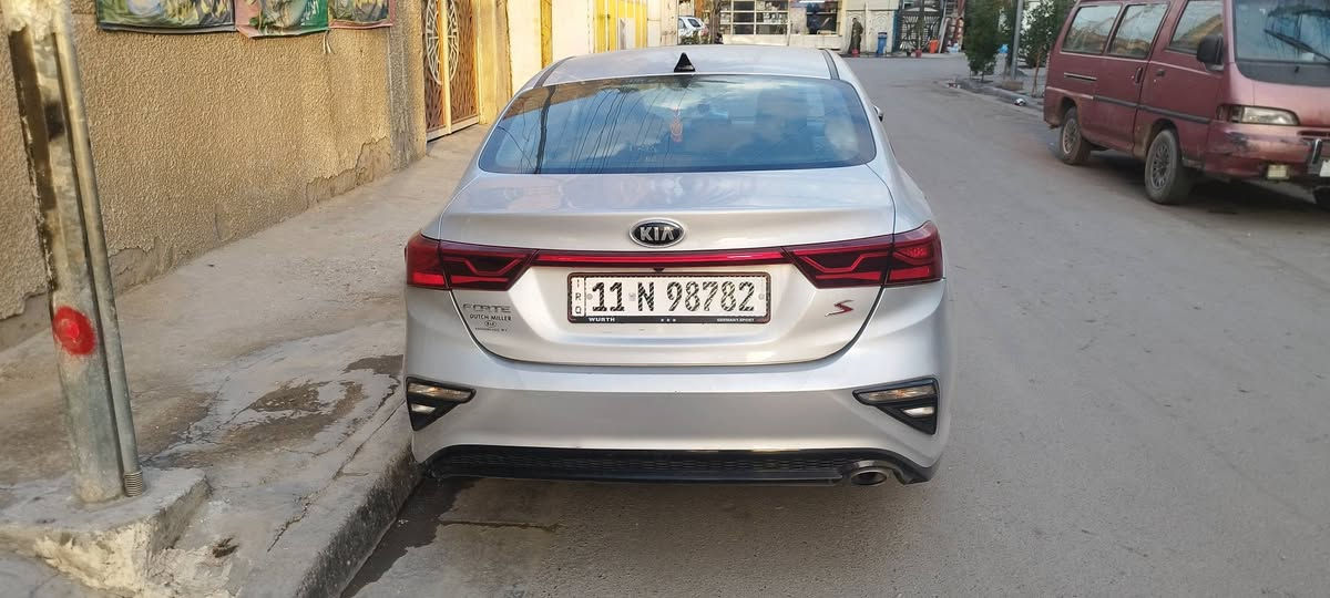 فورتي ١٩ امريكي محرك ٢٠٠٠دوش رقم بغداد دولي وهزة الشهر ال11 بغداد السعر 137وبيها مجال الشعب***********
