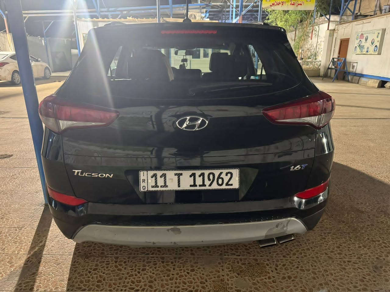 السلام عليكم اخوان توكسان موديل ٢٠١٧ رقم بغداد امريكي فول مواصفات تيربو بانوراما بصمه تشغيل بصمه ابواب  صندوق كهربائي لادارات جانبيه تدفئه بلكشنات حادثهه فقط الدعاميه  للبيع او مراوس السعر ١٥٧ وبيهه مجال هذه رقمي *********** او *********** محمد
