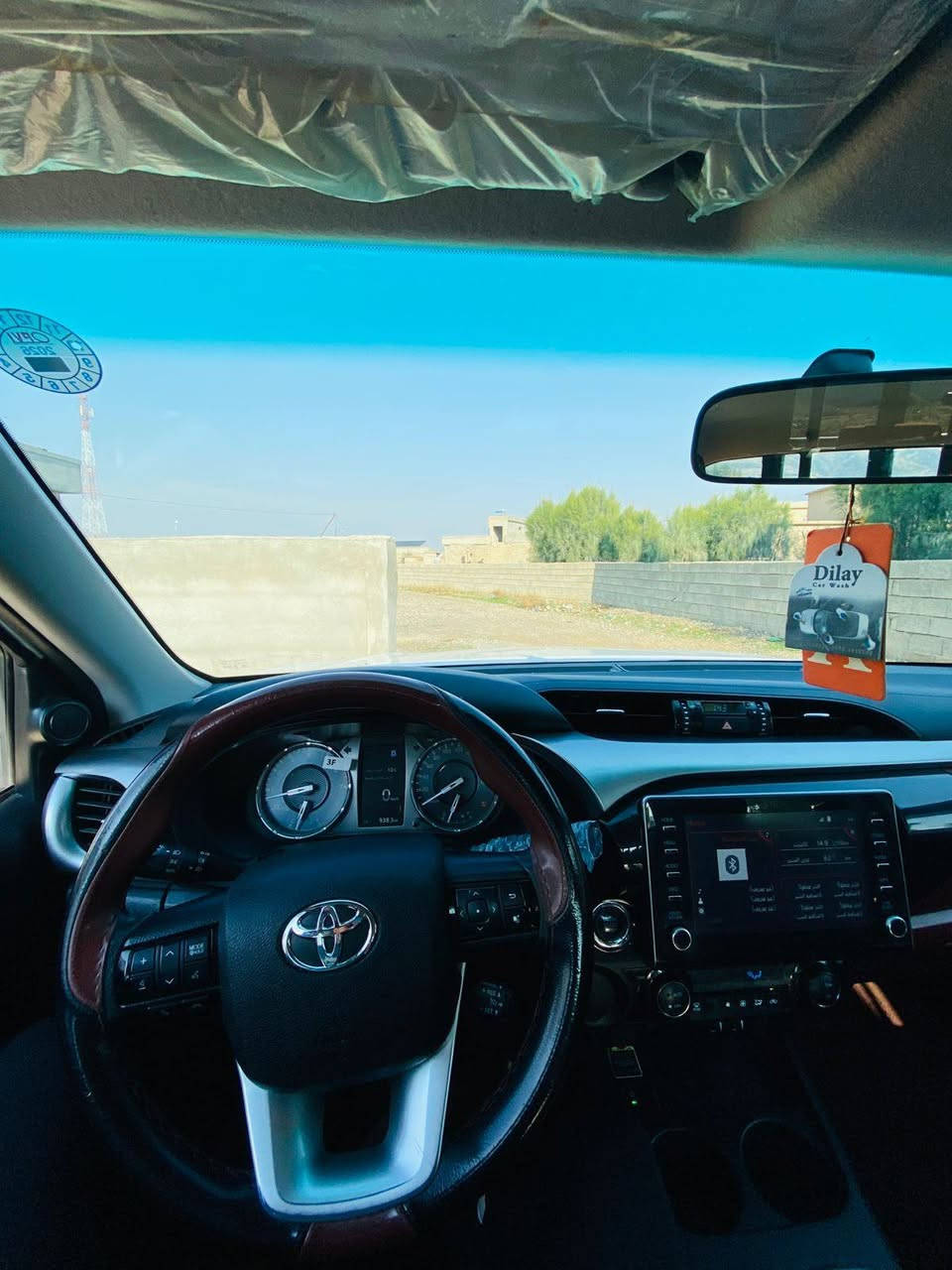 اسلام عليكم للبيع والمراوس عذاري هايلوكس موديل ٢٢ فول مواصفات السياره بيه بونيد وجاملق مبدلات باصلي شرط سياره جديده بسمنه هزه جديده اسعر ٢٦٠ وبيه مجال هاتف و*********** و*********** المسحك
