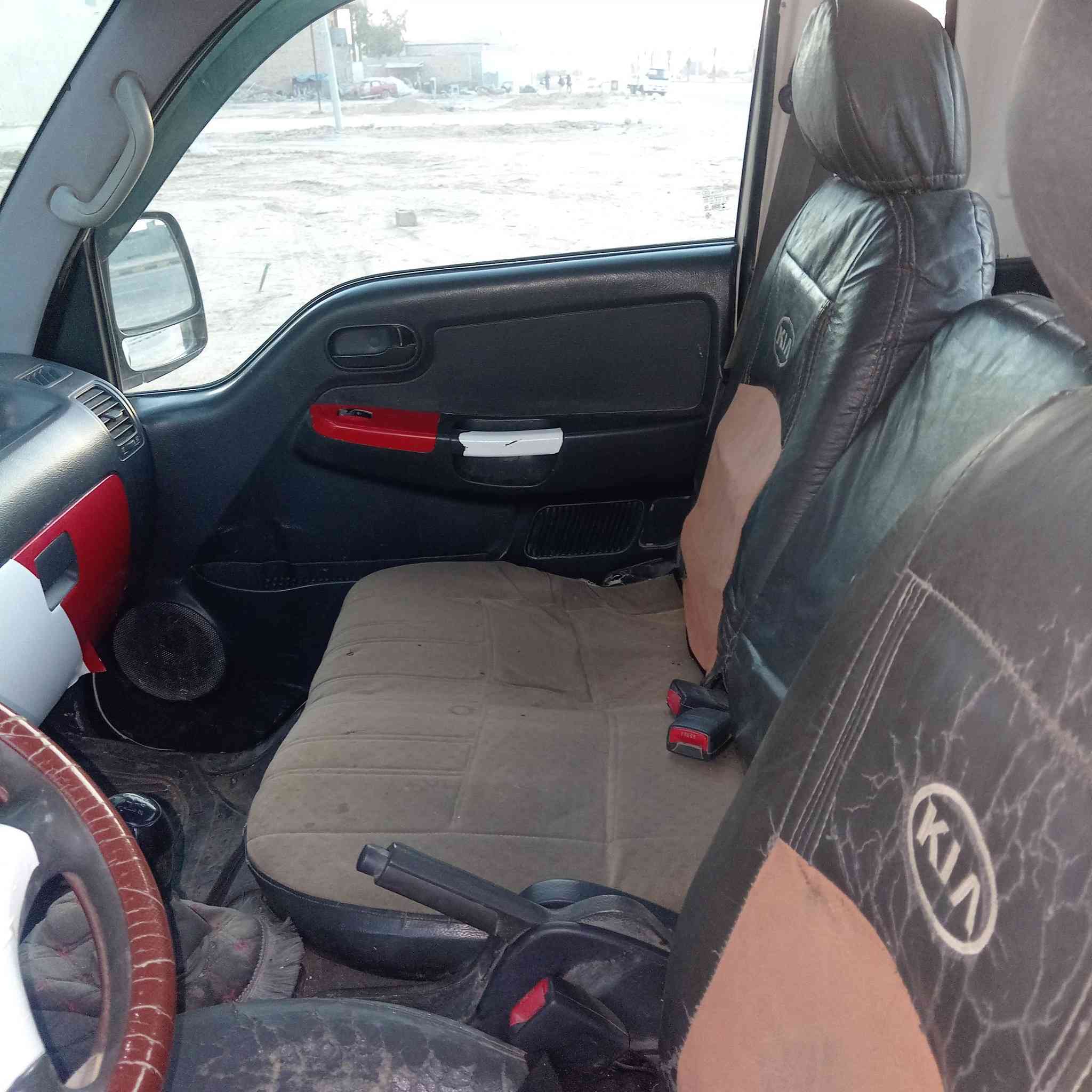 للبيع كيا حمل موديل 2009 شرط گير ومحرك اكسل تسجيل قديم بدون ضباره مكان السيارة تكريت مكلف بلنشر السعر 68ورقه رقم صاحب السيارة ***********
