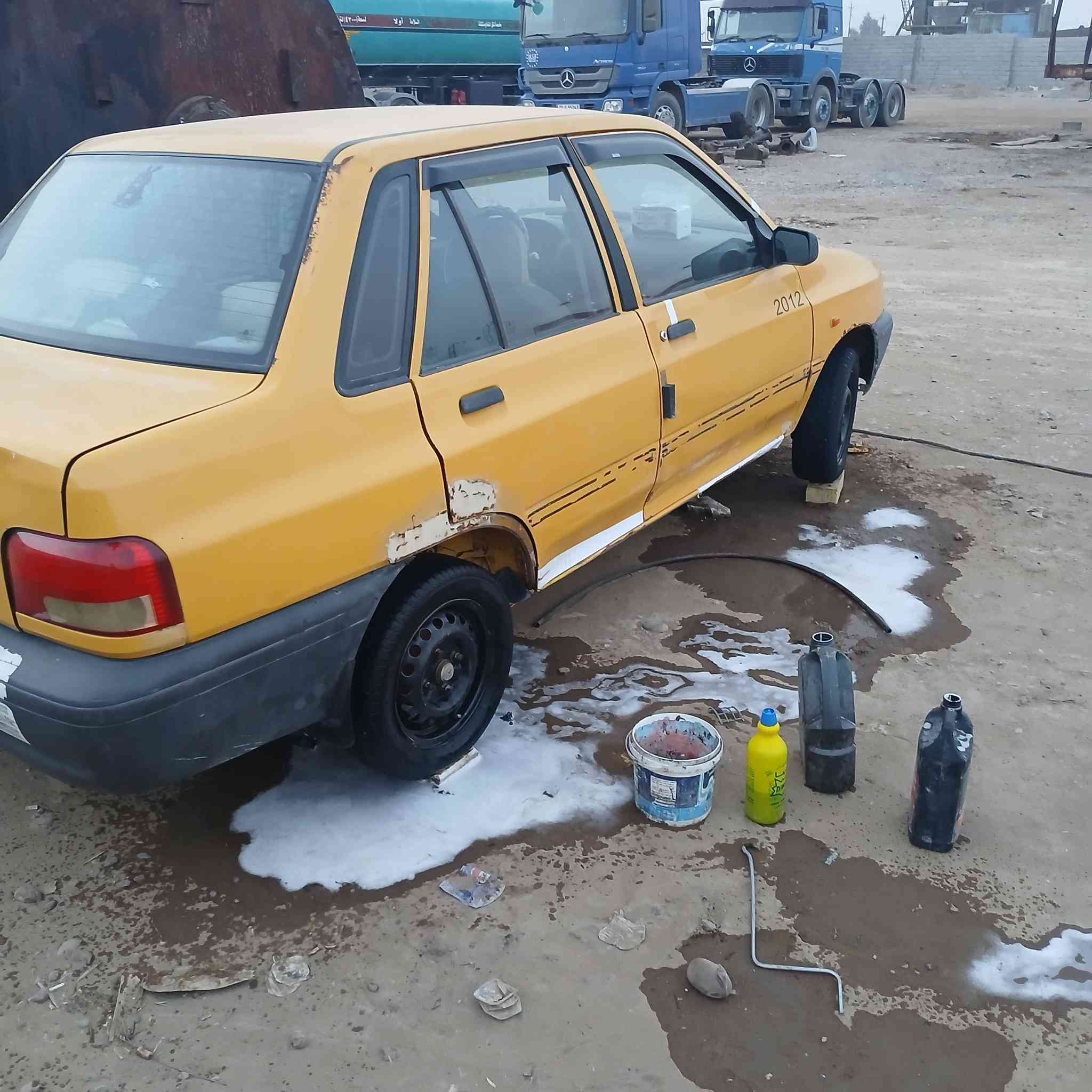 السلام عليكم. سايبه مديل 2012 يرادلها تلحيضات بالگشر فقط
سنويه عظم لـ2030 بأسمي مصفره هيئه وغرامات محرك جديد صندوگ دبلات امامي جدد خلفيات نضاف تخم تاير جديد صدر مبدل جديد تانكي بانزين جديد السياره متعوب عليها نگره سلف عمبار بريك جديد السياره ما اطلع بيها اروح بيها الشغلي السبت ارجع بيها الخميس، السعر 28 وبيها مجال قليل للشراي اتصل وتدلل وأبو العشرين لا تخابر بدون احراجات مكاني بغداد حي اور  /***********
