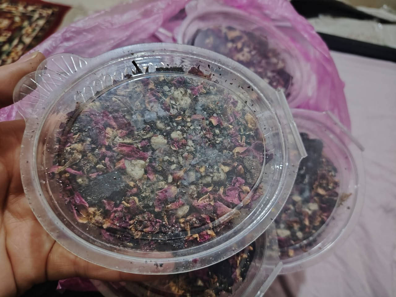 توفر كمية من اجود انود انواع البخور الأصلي متوفر توصيل داخل العمارة الفين دينار


**إذا كنت صاحب هذا الإعلان وتريد حذفه لأي سبب، رجاءا أرسل رسالة إلى الدعم الفني**