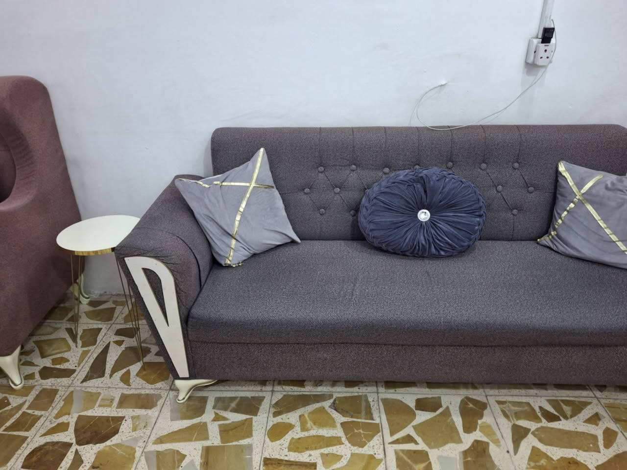 السلام عليكم تخم عشر مقاعد ب٤٠٠ وبيه مجال


**إذا كنت صاحب هذا الإعلان وتريد حذفه لأي سبب، رجاءا أرسل رسالة إلى الدعم الفني**