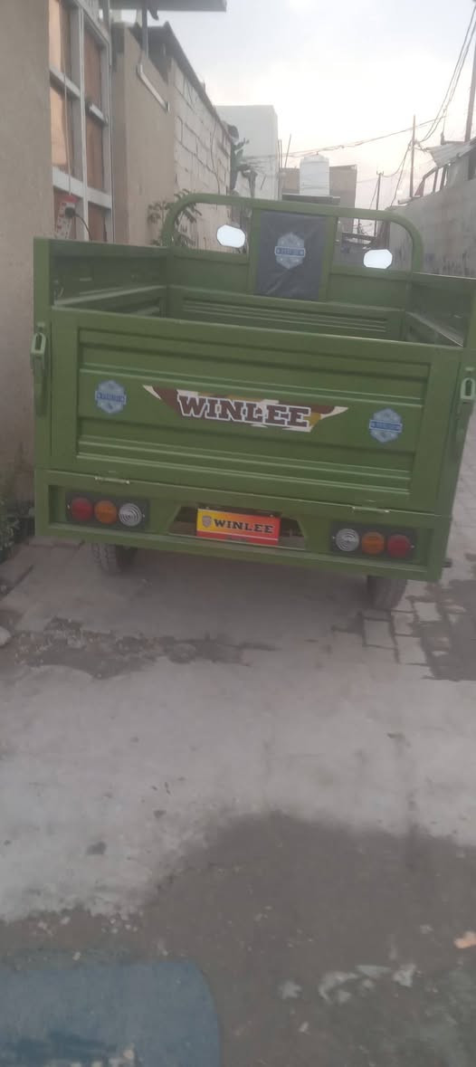 السلام عليكم ستوته شحن للبيع جديدة متانه قويه فول مواصفات العنوان مدينه الصدر قطاع صفر ساحت ام العظام   الله شاهد  بس سعر البطاريه 650  وهيه 1500 هاي مليونين و 150  رايده مليونين  رجاءن فقط الشراي  يتصل رجاءن رجاءن       ***********
