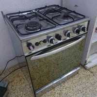 طباخ • نظيف • مع فرن