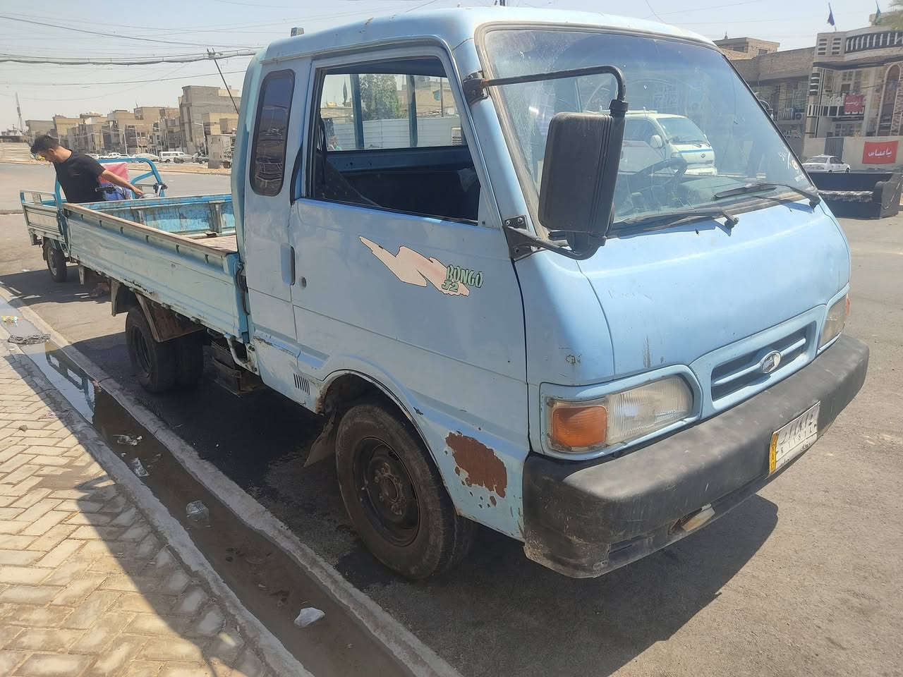 موديل 1995
سياره جاهزه 
رقم بغداد 
تحويل مباشر 
السعر 48$وبي مجال 

للاتصال رقم ***********
