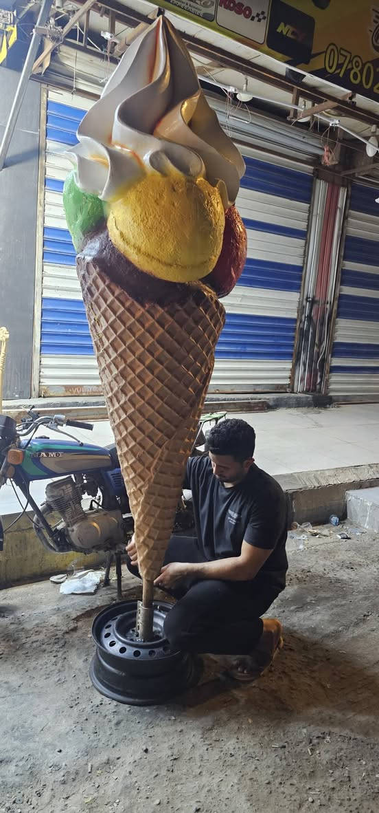 تصفية محل مرطبات المكائن للبيع
بستره صناعيه 60لتر /1
انتاجيهDS إيطالي عدد /1 
مع الشلال
سوفت تركي عدد 1
ماكنة ازبري ايطاليا ثلاث احواض/1
عارضة ايطاليه 12 بلنكات عدد/ 1
بلنكات حديد عدد /18
عارضة تجميد ايطاليه افقيه /1
ميز عرض عدد2 طول 3م /1.5 م
ميز جلوس منوع عدد/6 و16 كرسي
كبوس عرض حجم كبير عدد/1

علمآ جميع المواد استعمال قليل
*********** ابوالحسن
