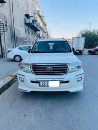 لاندكروز • ٢٠١٣ • ٨ سلندر