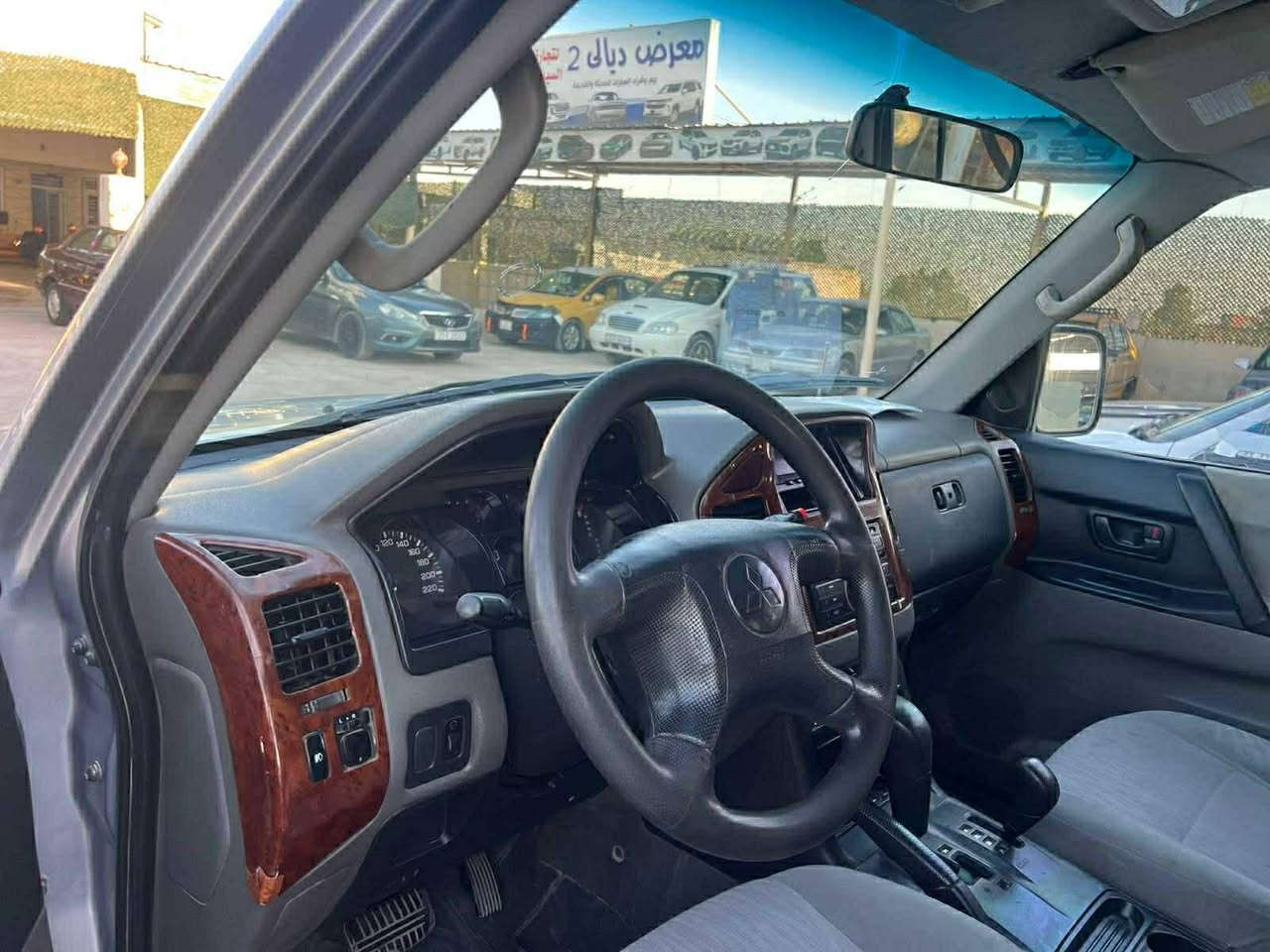 السلام عليكم باجيرو حبتور ٢٠٠٦ كاله من الصبغ ومن ضربه  جاهزه. مكان ديالى هبهب منطقت الهاشمية  رقم ***********
