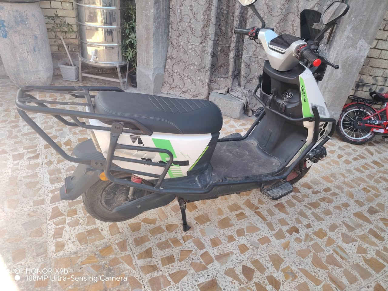 📢 إعـلان بيـع

🛵 موطور سكنس شبح 2026 KORE MR
✅  – بعده فول نضافة - بطاريات بالجيس استخدام 3 اشهر 

💰 السعر: 850  – قابل للتفاوض
📍 المكان: الفلوجة
📞 الهاتف : ***********
