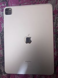 ايباد برو m2 نموذج m شرق اوسط  غراضه كاملة السعر قفل 700 بغداد الزعفرا...