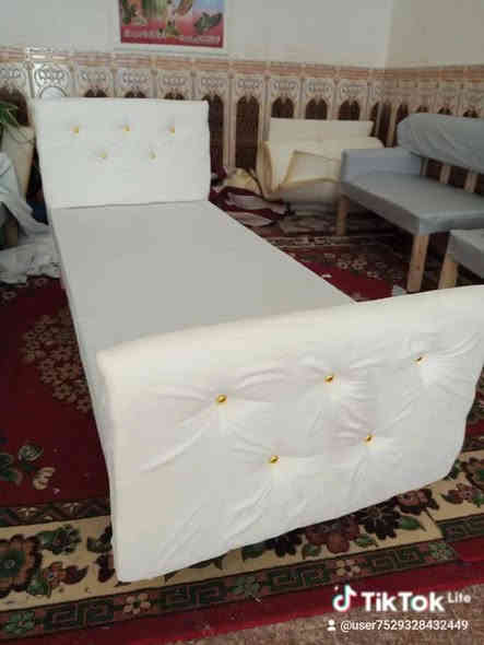 جرابي خشب نجاره شغل درجه اولى حسب الطلب للون قماش قديفه ناشف خاص بالدوشمه السعر 65 الف واكو توصيل داخل الناصريه فقط للاتصال *********** او ادخل خاص وبالخدمه
