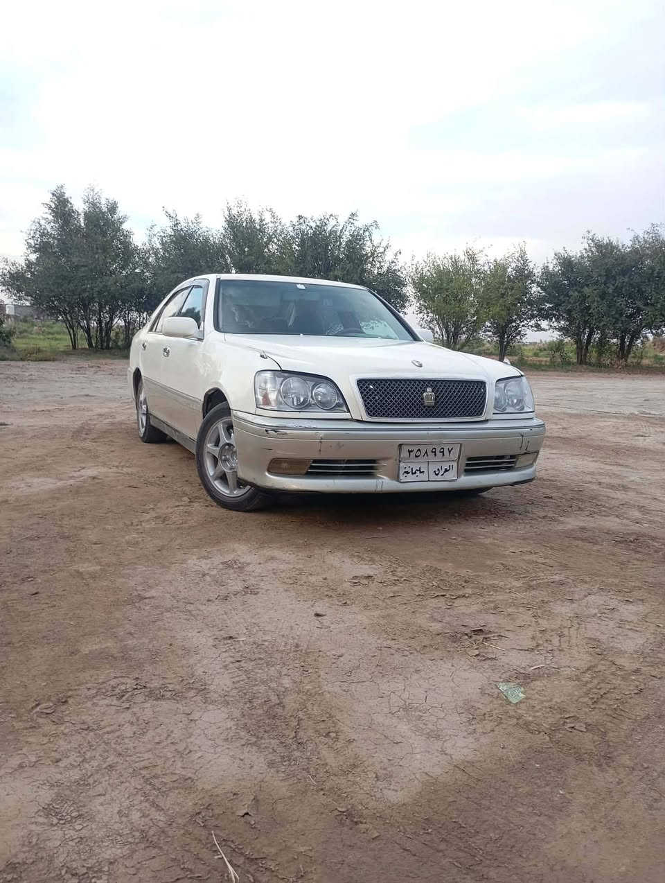 جنون موديل 2002  دكمتين
برده خليه كهرباء تبريد ثلج مكينه وكير ففتي 3000 ام الكلاص كفاله تخم تاير حداده ما عدا دبل واحد مو زين كهربائيات كل شغاله
سياره حلوه ومرتبه بس رقم شمالي
مكاني ناصريه سوق الشيوخ السعررر 34 وبيهه مجاا بصيط اتصال ووتساب ***********مراوس
