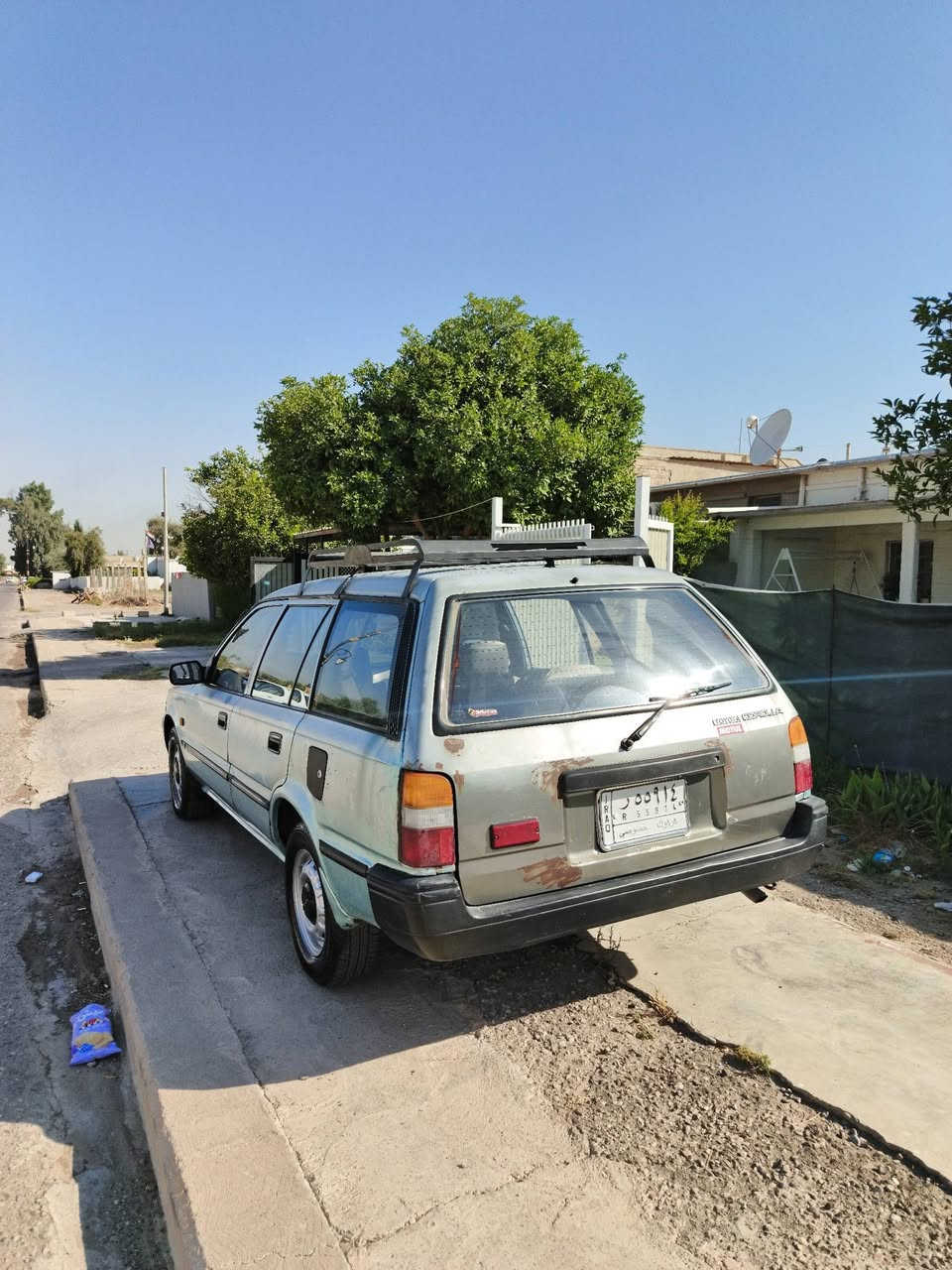 كورلا ستيشن موديل 1991 اوتوماتيك سنويه جديد بطاقه بانزين صدر خلفي امامي جديد تايرات 4 جديد تبريد فول اي نقص مابيها سعر 55 بيها مجال بسيط حگ الجيه مكان كركوك ***********
