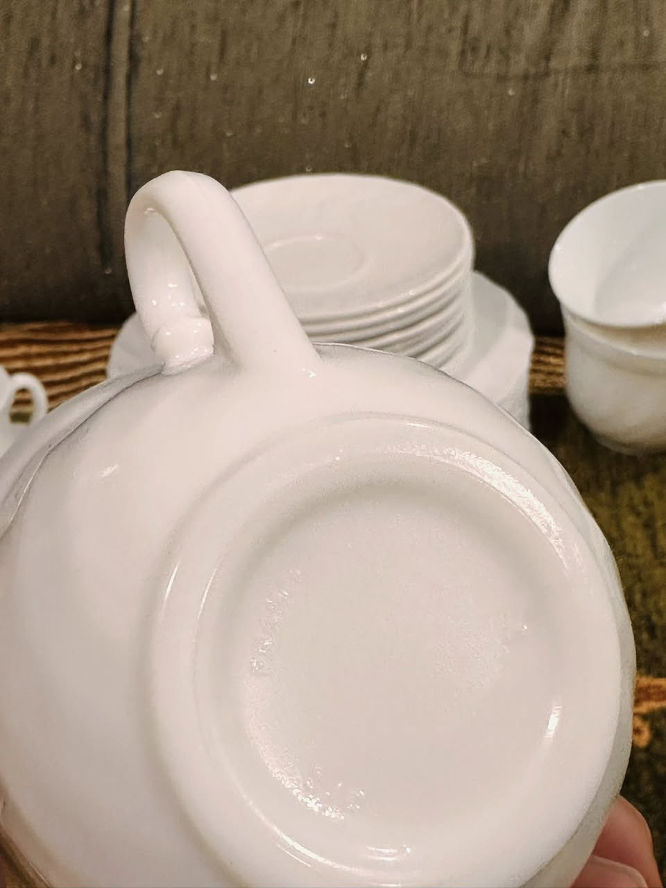 سيت فرنسي مختوم لوك غير مستخدم مكون من
12 كوب
12 صحن كوب
12 صحن كيك
يوجد توصيل


**إذا كنت صاحب هذا الإعلان وتريد حذفه لأي سبب، رجاءا أرسل رسالة إلى الدعم الفني**