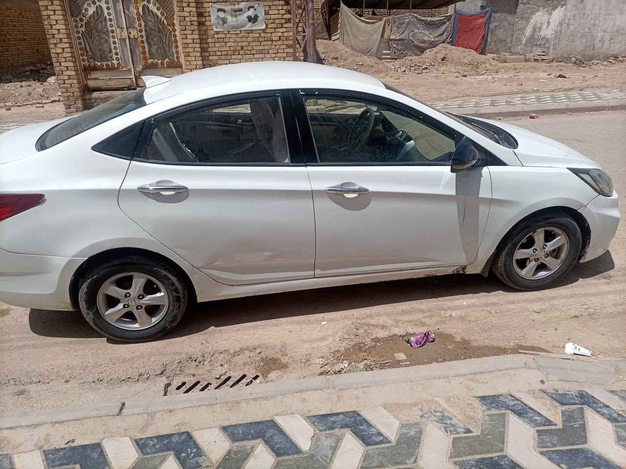سياره اگسنت للبيع
موديل 2021 سياره جديده بيهاا ملاحظات بسيطه 
السعر 70 وبيهه مجال للاستفسار على الرقم 
***********
