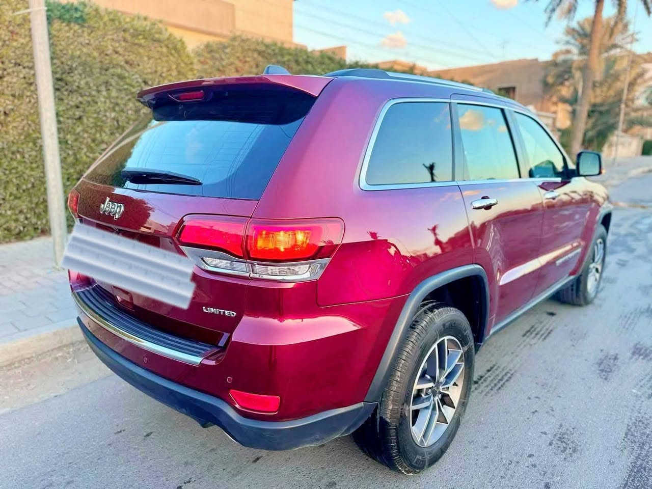 سلام عليكم
جيب شيروكي موديل 2022 امريكي تبديل قطعتين بدون اي دواخل
 لمتد فول مواصفات 
محرك 6
7راكب
بصمات تشغيل
بصمات ابواب
جكات
بنورلما
كشن كهرباء
رادارات 
حساسات 
نقطه عمياء
وبعد بيه هواي مواصفات
 رقم بغداد مميز
مكان بغداد
سعر 245


**إذا كنت صاحب هذا الإعلان وتريد حذفه لأي سبب، رجاءا أرسل رسالة إلى الدعم الفني**