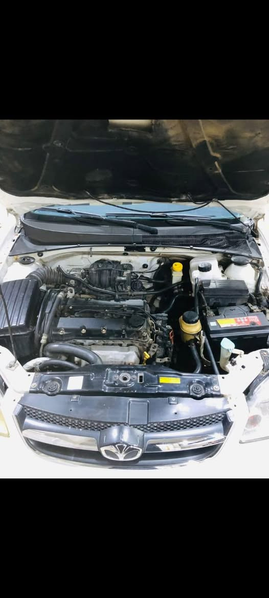 اوبترا موديل 2010 السعر 65 ورقه و بيها مجال بسيط. كير اوتوماتيك رقم بصره ***********
